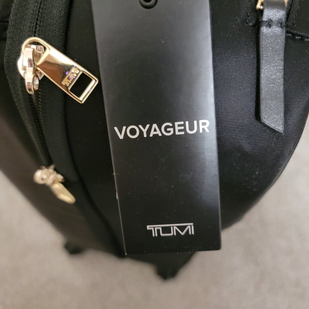 Tumi Carry on